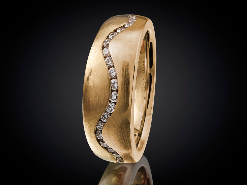 Zeedeining | 14 karaat witgouden ring met diamanten golfslag